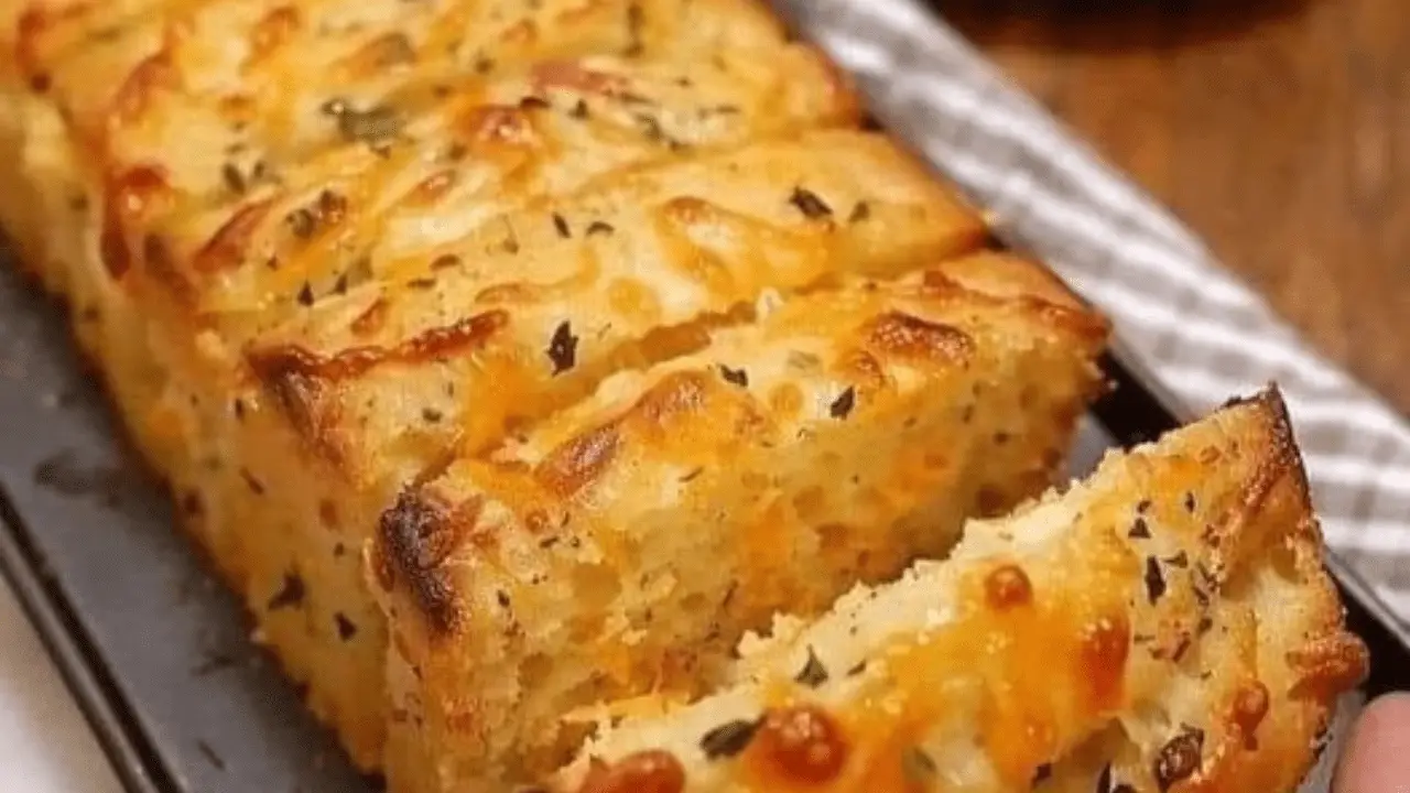 Cheesy Pull-Apart Bread Recipe